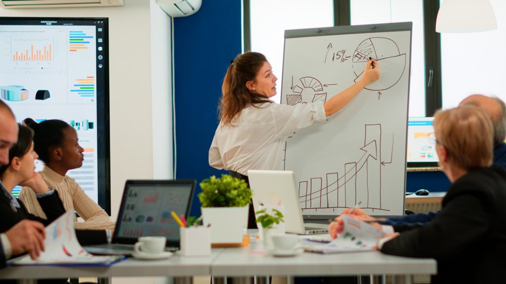Contratar uma agência de marketing digital